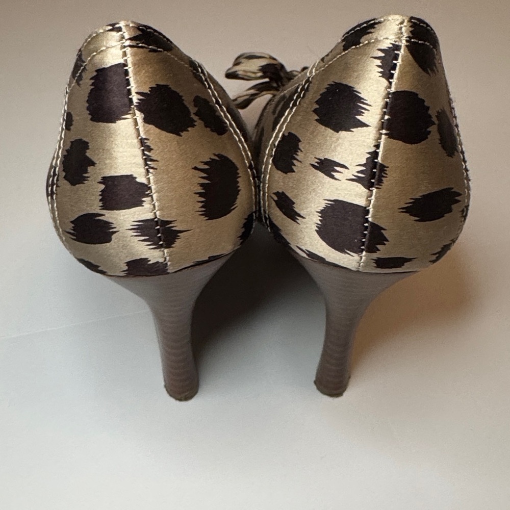 Y2K Guess by Marciano Animal Print Bow Heels Size 7 Peep Toe Party - Picture 4 of 5